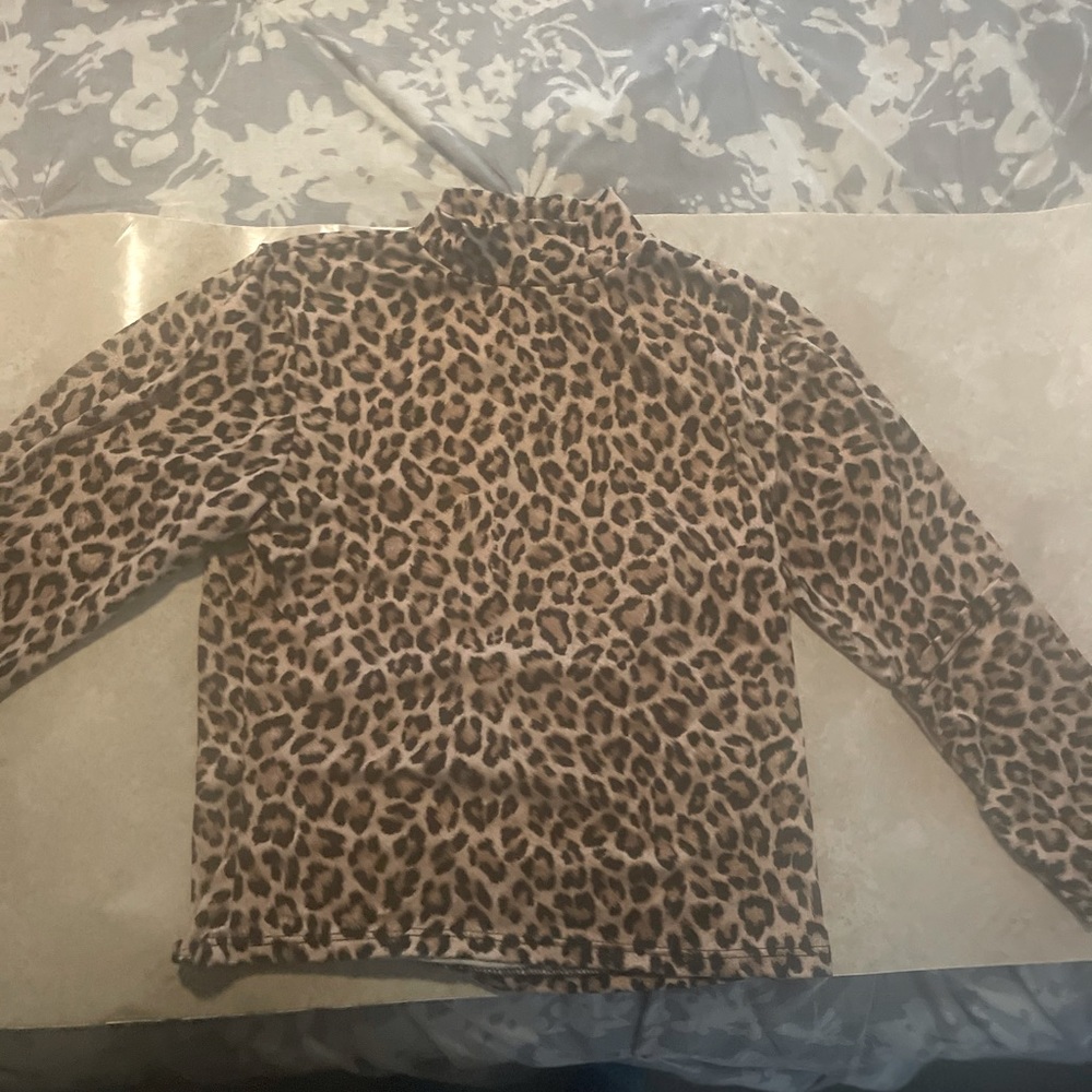 Printed crop top long sleeves